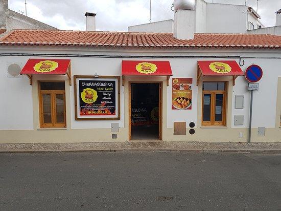 Churrasqueira Franguinho da Vila