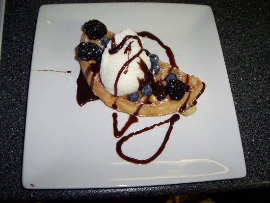 Lakeview Motel & Dining