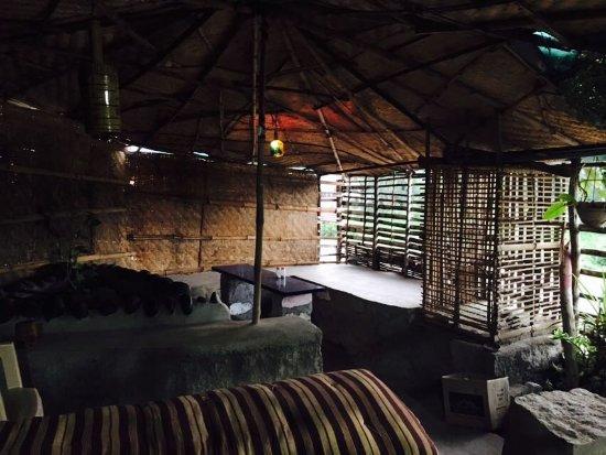 Benjamin Live Music Cafe