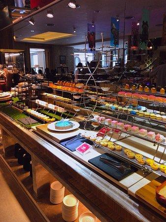 Yi Hua Chinese Restaurant