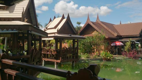 Pongsin Resort and Restaurant