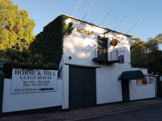 Horse & Mill Pub