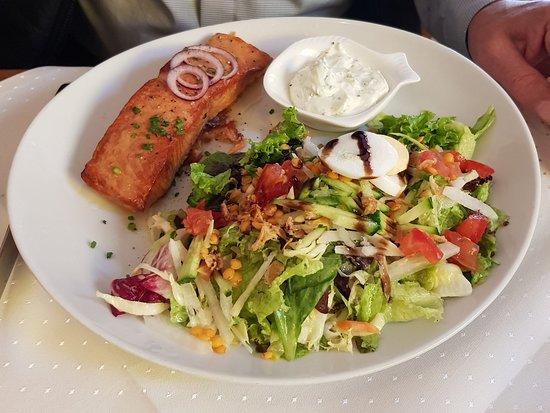 Henrys Restaurant und Pension