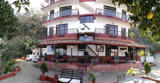 Gaia Holiday Home Restaurant