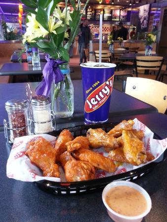 Jerry's Subs & Pizza