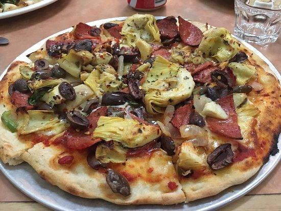 El Toro Pizza & Restaurant