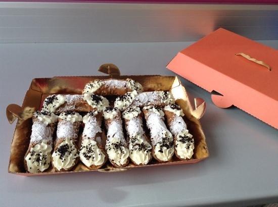 Il Mandorlo in Fiore