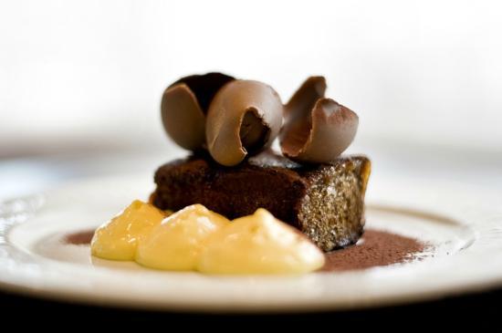 To New York Restaurant & Cocktails