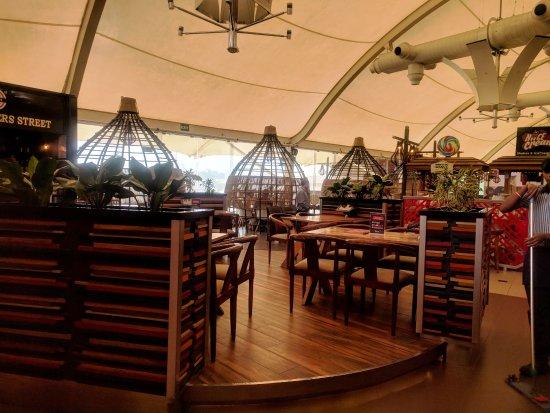 Foodtalk- The Food Court