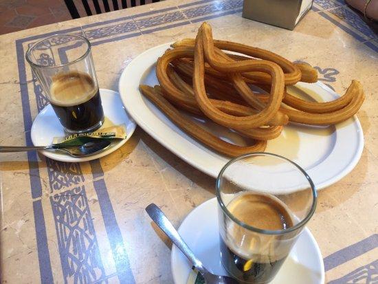 Churreria El Raton y El Gato