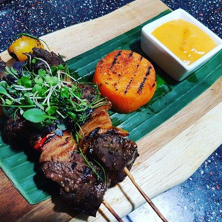 Sobremesa Restaurant