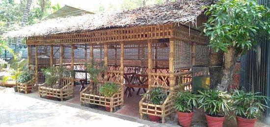 Gramam Oottupura Restaurant