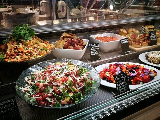 Food Lover's Market Rivonia Eatery