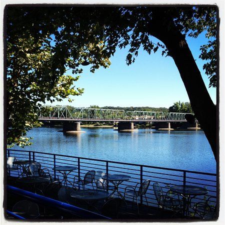 Martine's Restaurant