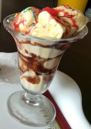 Lucky Kiri Ice Cream Parlour