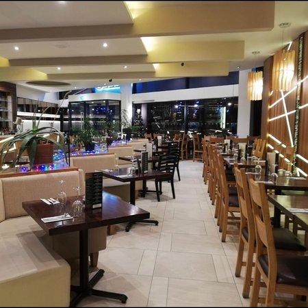 Victoria Restaurant & Cocktail Bar