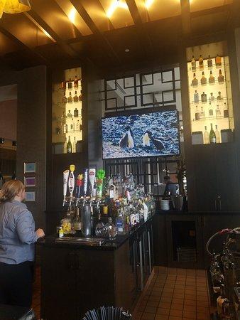 Traditions Restaurant and Bar