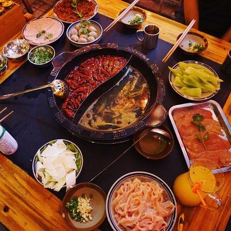 Chongqing YinXiang Hotpot