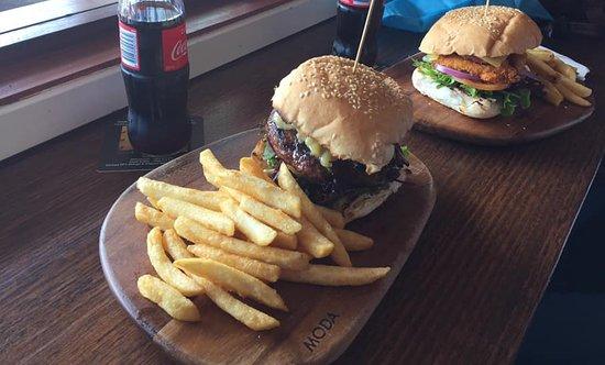 The Queens Arms Restaurant