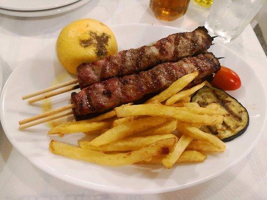 Akroyali Restaurant
