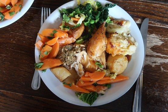 The Beacon Bar & Kitchen at Meadowbrook