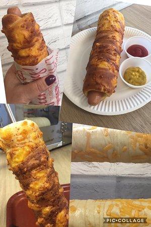 Ladi's Chimney Cakes