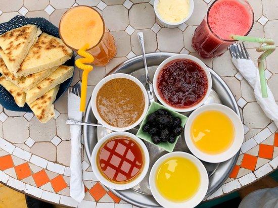 Into Moroccan House Chez Zak