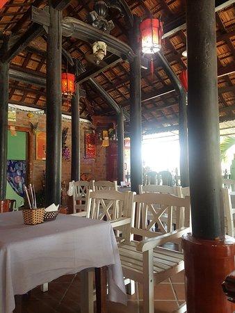 Hoang Long Beach Restaurant