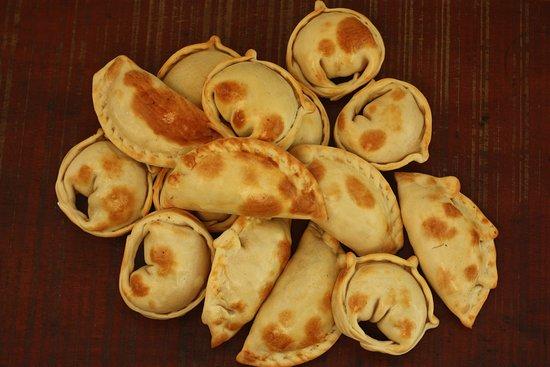 La Rosencia EMPANADAS