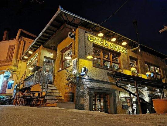 La Creperie Cafe & Crepes