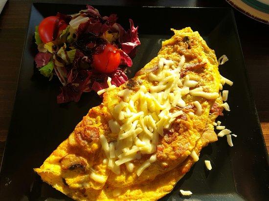 Maia Bakery & Bistro