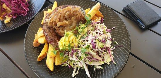 Good Eastern Taphouse