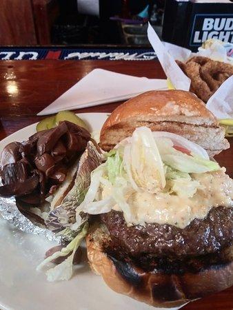 Lakeview Harbor Restaurant