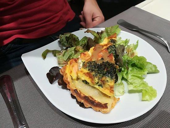 Logis Hotel Emeraude Restaurant