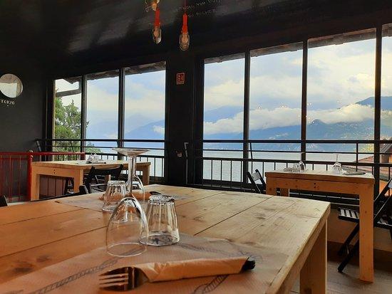 Ristorante Pizzeria Ostello La Primula