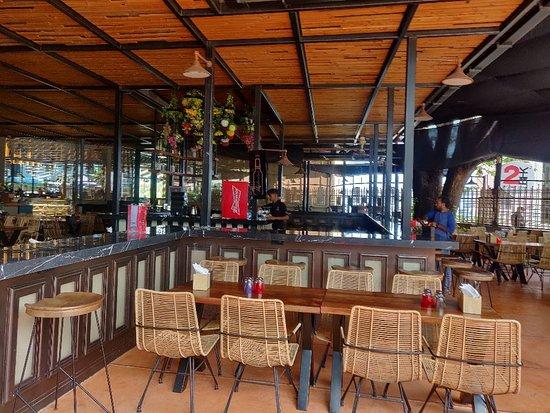 2BHK Diner & Key Club