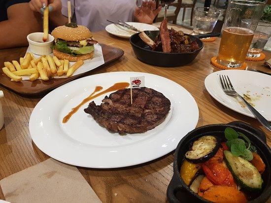 Uncle Vill Steakhouse