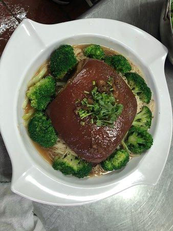 Qing Sheng Lou Restaurant