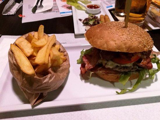 Cross Road Bowling Pub