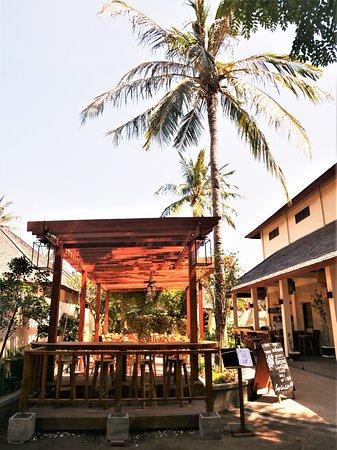 Utara Bar and Restaurant