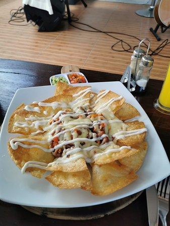 Linggi Bar and Resto
