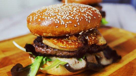 Fustolgo Marha Etterem