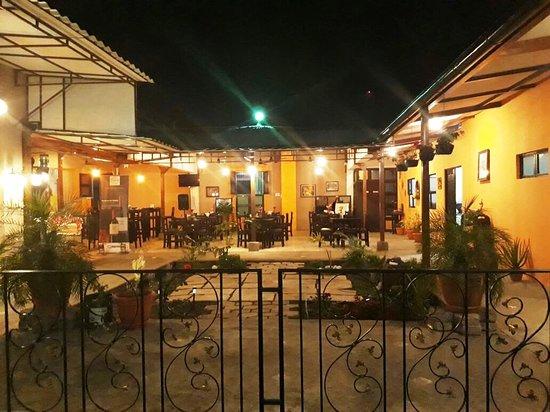 Fussion Restaurante & Bar