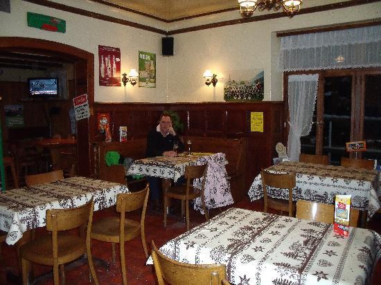 Cafe des Alpes - Chez Massimo