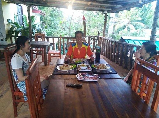 Lemon Grass Restaurant and Juice Mart