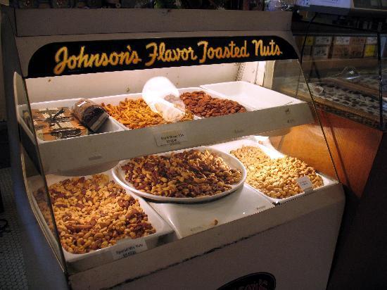 Lagomarcino's Confectionery