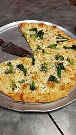 Isopo's Downtown Slices