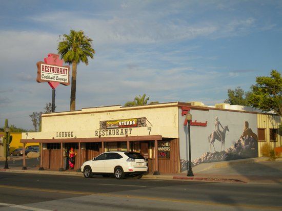 Rancho 7 Restaurant and Lounge