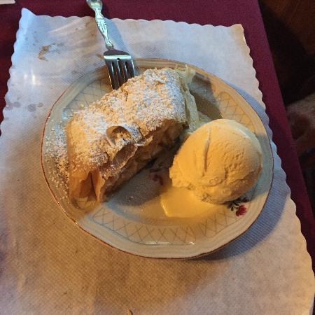 Vali's Alpine Restaurant and Delicatessen