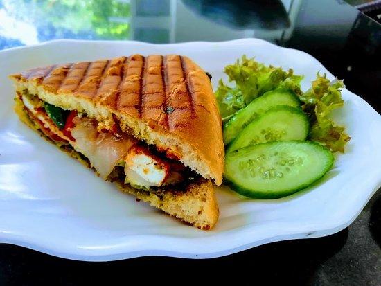 The Balanced Plate Cafe